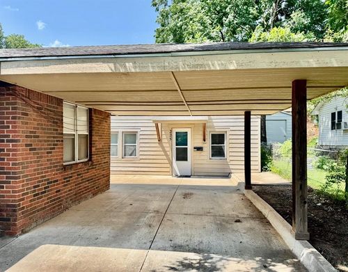 225 E 5th St, Edmond, OK, 73034-4574 | Card Image