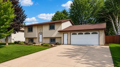 3741 225th Ln Nw, Saint Francis, MN, 55070-9735 | Card Image
