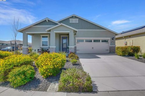 2211 Lavender Pl, Rio Vista, CA, 94571-2317 | Card Image