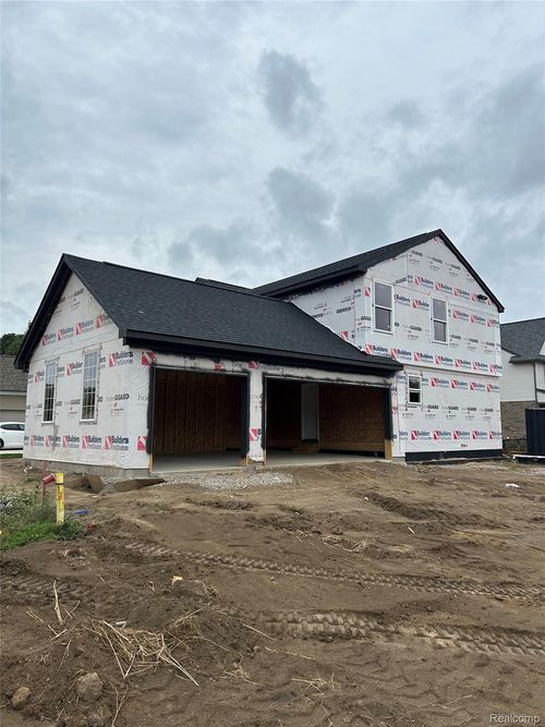 42466 Colonial Rd, Belleville, MI, 48111-3373 | Card Image