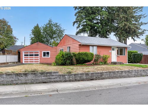 1311 E 32nd Ave, Vancouver, WA, 98661-5302 | Card Image