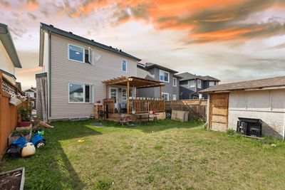 213 Saddlecrest Pl Ne, House detached with 5 bedrooms, 3 bathrooms and 4 parking in Calgary AB | Image 3