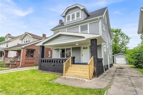 13212 Maplerow Ave, Garfield Heights, OH, 44105-6926 | Card Image