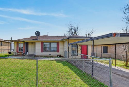 1900 Se 19th St, Mineral Wells, TX, 76067-7520 | Card Image