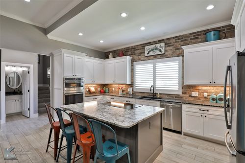 6302 Huntington Pl, Abilene, TX, 79606-5663 | Card Image