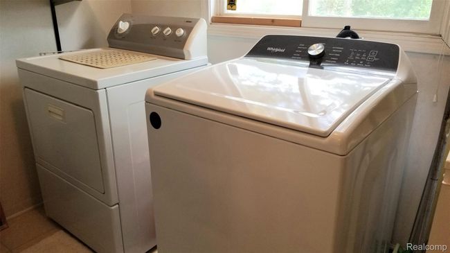 p laundry.jpg | Image 13