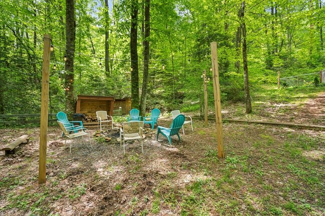 85 Clear Lake Ct, Home with 3 bedrooms, 2 bathrooms and null parking in Ellijay GA | Image 24