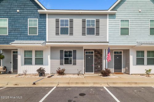 327 Starfish Ln, N Topsail Beach, NC, 28460-8254 | Card Image