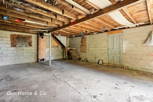 36505 Bismark Rd, New Boston, MI, 48164-9645 | Card Image