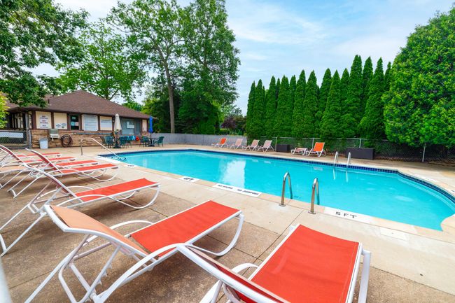 APT-42 - 8597 Mathias Dr, Condo with 2 bedrooms, 2 bathrooms and null parking in Grosse Ile MI | Image 24