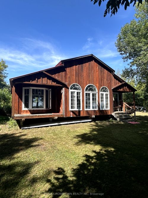 8 St. Francis Island, South Glengarry, ON, K0C2E0 | Card Image