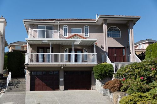 2276 Sicamous Ave, Coquitlam, BC, V3K6P5 | Card Image