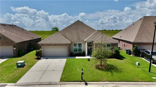 440 W Lake Dr, Slidell, LA, 70461-5641 | Card Image