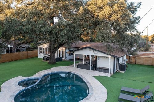 301 W Briarway Dr, Granite Shoals, TX, 78654-1932 | Card Image