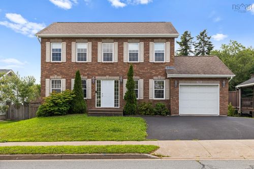 785 Basinview Dr, Bedford, NS, B4A3N4 | Card Image