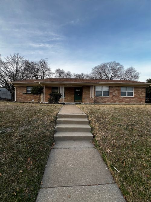 8300 Doreen Ave, Fort Worth, TX, 76116-6306 | Card Image