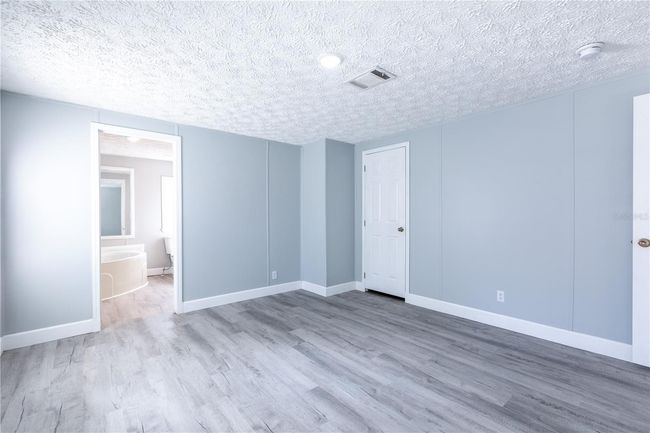 10285 Sw 112 Th Ave, House other with 3 bedrooms, 2 bathrooms and null parking in Brooker FL | Image 12