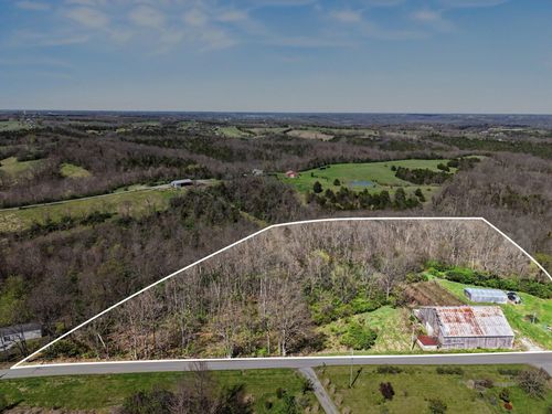 485 Kennedy Ridge Rd, Falmouth, KY, 41040-7244 | Card Image