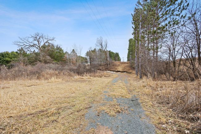 Driveway | Image 5