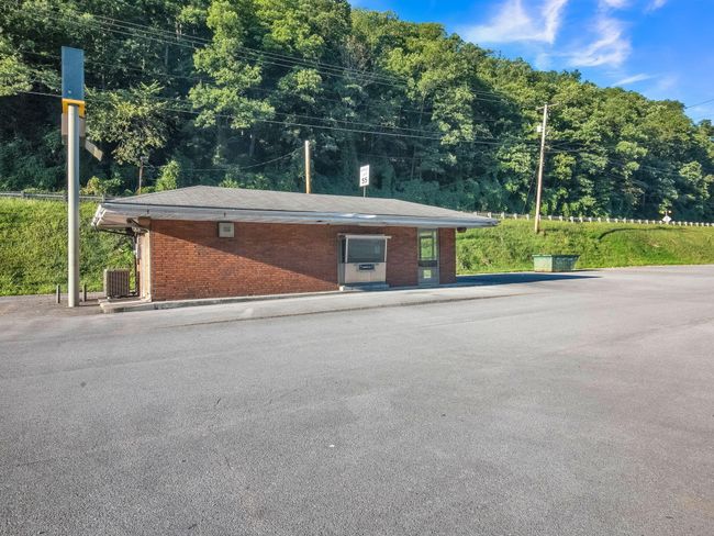 1202 Anchorage Cir, Home with 0 bedrooms, 0 bathrooms and 350 parking in Vansant VA | Image 19