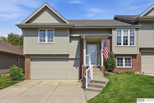 7707 S 162nd St, Omaha, NE, 68136-3190 | Card Image