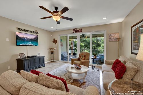 apt-305-540 River Run, New Braunfels, TX, 78132-2161 | Card Image