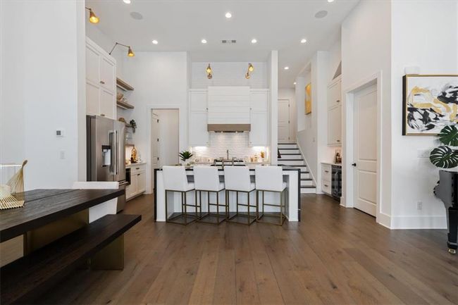 6640 Avis Walk, Townhouse with 3 bedrooms, 3 bathrooms and null parking in Alpharetta GA | Image 11