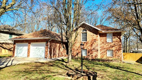 1019 Daniels St, Aurora, MO, 65605-2095 | Card Image