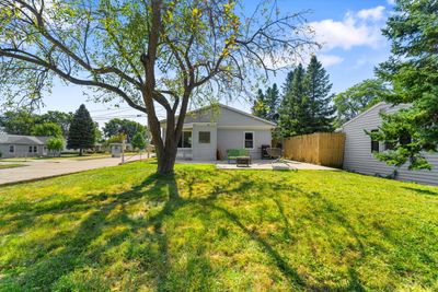 Picture of front yard highlighting the awesome patio space | Image 1