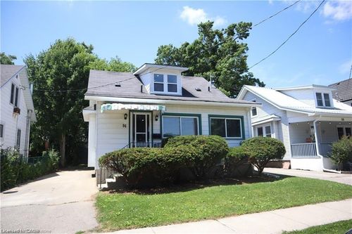94 Brook St, Simcoe, ON, N3Y3G5 | Card Image