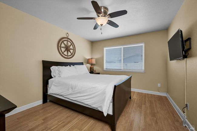 13201 Keys Blvd, House other with 3 bedrooms, 2 bathrooms and 4 parking in Clearlake Oaks CA | Image 17