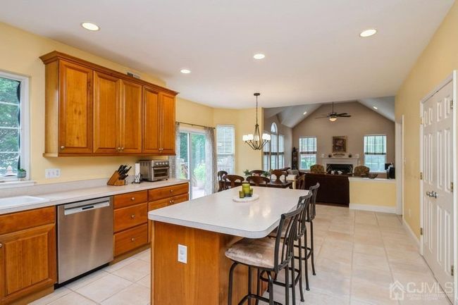 13 Independence Pl, House other with 4 bedrooms, 3 bathrooms and null parking in South River NJ | Image 10