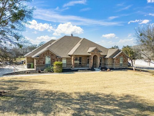 250 Parker Oaks Ln, Hudson Oaks, TX, 76087-7305 | Card Image