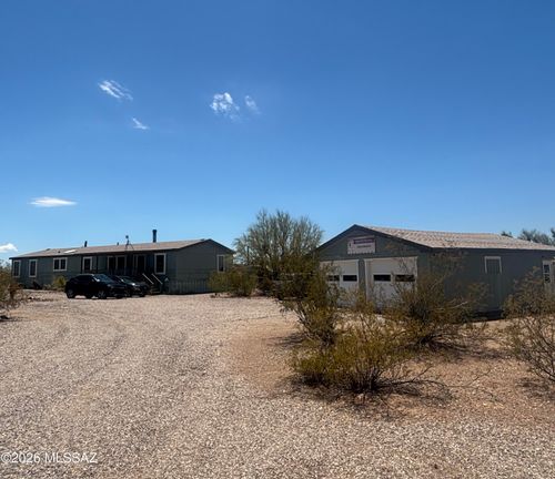 1205 N San Joaquin Rd, Tucson, AZ, 85743-9525 | Card Image