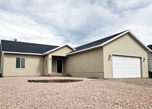 827 S 300 E, Monroe, UT, 84754-4487 | Card Image