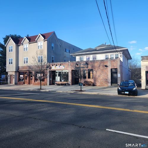 1242 Whitney Ave, Hamden, CT, 06517-2811 | Card Image