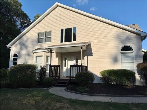 104 Point View Ct, Greensburg, PA, 15601-8755 | Card Image