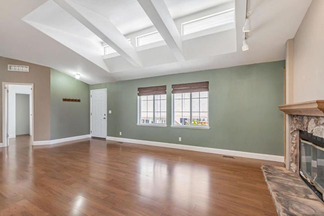 1220 Vienna Dr, Home with 5 bedrooms, 2 bathrooms and null parking in Sunnyvale CA | Image 8