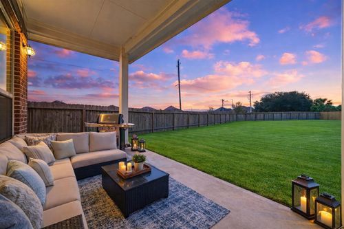6548 Dream Catcher Ln, Dickinson, TX, 77539-0377 | Card Image