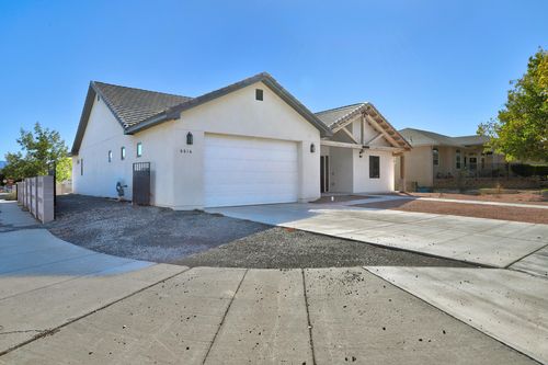 6616 Meadow Lake Dr Nw, Albuquerque, NM, 87120-4824 | Card Image