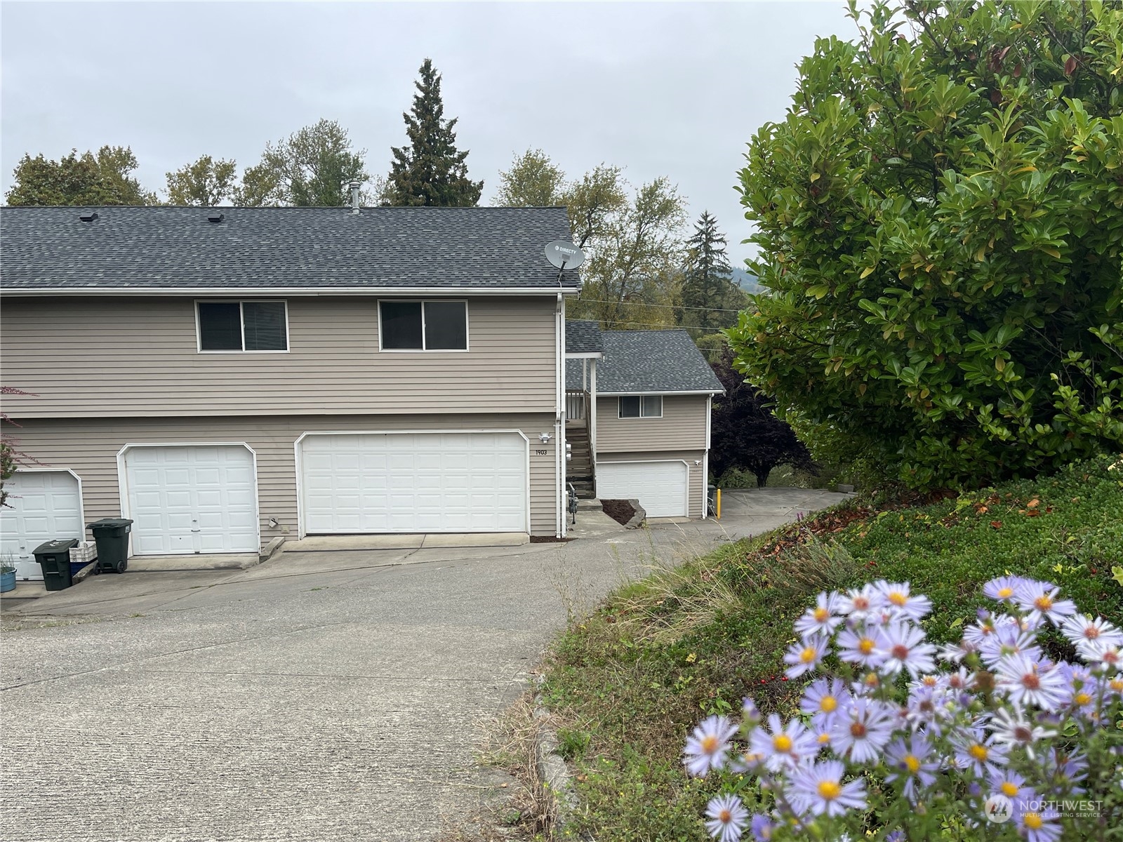 Sunset Dr, Bellingham, WA 98226