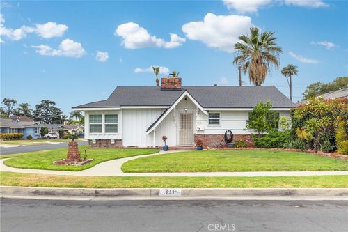 311 Kinley St, La Habra, CA, 90631-4312 | Card Image