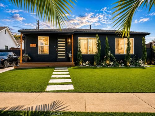 5438 E Walkerton St, Long Beach, CA, 90808-1946 | Card Image