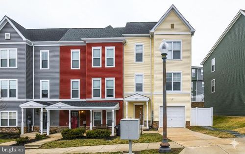 5016 Ivory Walters Ln Se, WASHINGTON, DC, 20019-5913 | Card Image