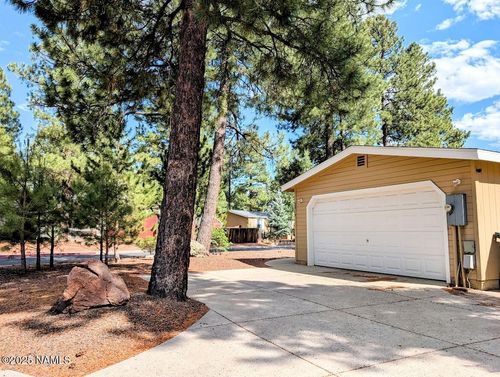 2515 W Zepher Ave, Flagstaff, AZ, 86001-2545 | Card Image
