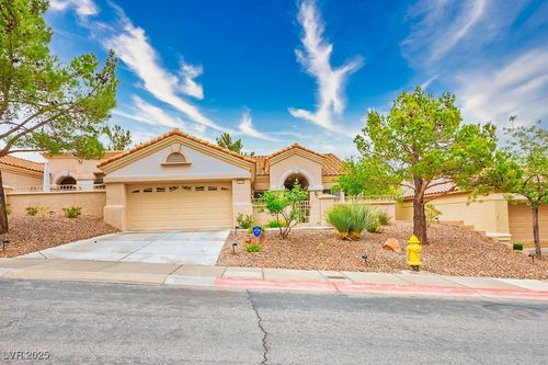 10720 Sky Meadows Ave, Las Vegas, NV, 89134-5304 | Card Image