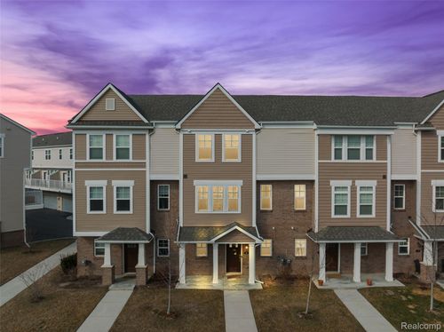 unit-13-2500 Normandy Rd, Royal Oak, MI, 48073-1883 | Card Image