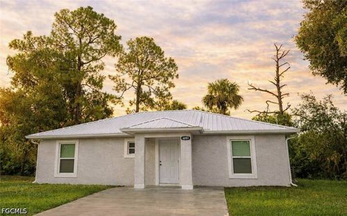 6054 N Moss Cir, Labelle, FL, 33935-5661 | Card Image