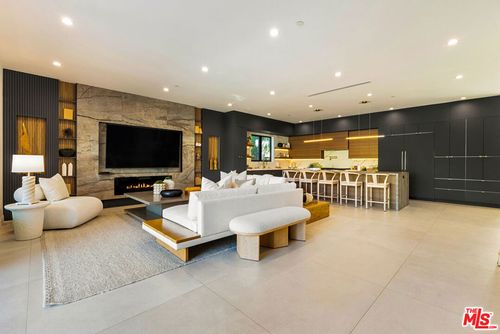 5186 Gloria Ave, Encino, CA, 91436-3450 | Card Image