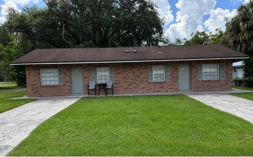 38342 12th Ave, Zephyrhills, FL, 33542-3742 | Card Image